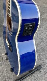 Mejor Jumbo Guitarra acústica de madera de arce de llama azul Guitarra de ébano sólido Guitarra acústica personalizada 43 pulgadas Guitarra Jumbo proveedor