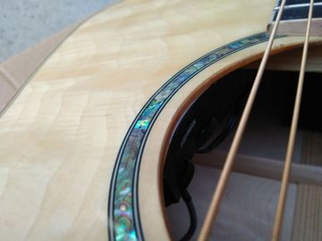 AAAA toda la guitarra de estilo de cuerpo Solid OM con 14 trastes de madera importada a medida de guitarra eléctrica acústica de arce sólida proveedor