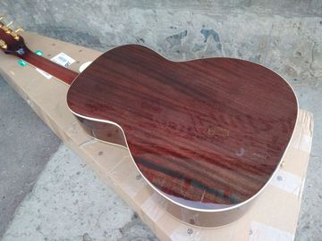 Personalizar la guitarra profesional OOO28 de color marrón sólido guitarra de 6 cuerdas guitarra acústica proveedor