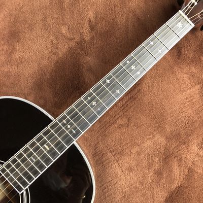 Cuerpo J45 personalizado AAAA Guitarra acústica de madera sólida de sándalo espalda y lados en color puesta de sol con tronco de cabeza clásico proveedor